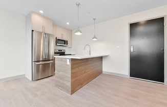 1 bed, 1 bath, 627 sqft, $3,000, Unit Unit 203