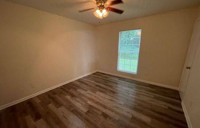 1 bed, 1 bath, 650 sqft, $975, Unit Fairlee B3-1