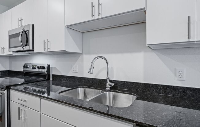 1 bed, 1 bath, 857 sqft, $1,625, Unit 318