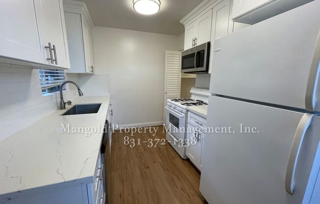 2 beds, 1 bath, 715 sqft, $2,900, Unit 435