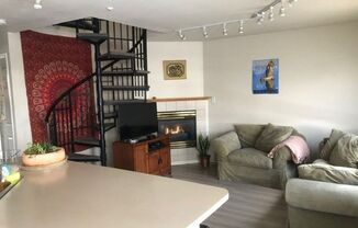 Boulder Apartment Available for PRELEASE Starting in August of 2025