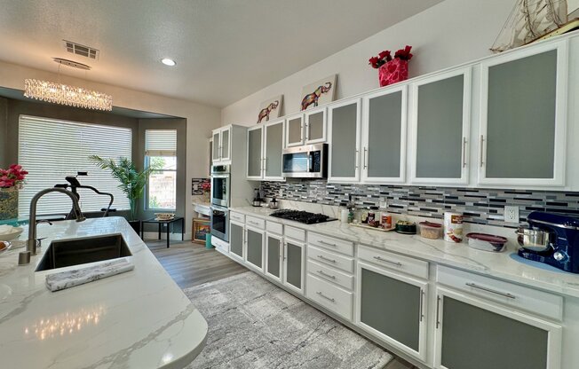 5422 NESTLED MOON CT