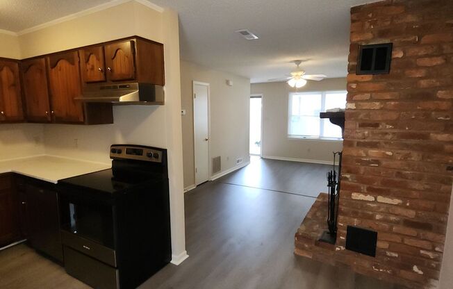 Updated Townhouse Apartment FOR RENT In Between Kernersville & Winston-Salem