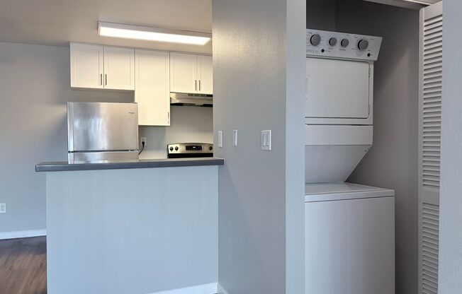 1 bed, 1 bath, 750 sqft, $2,525, Unit E079