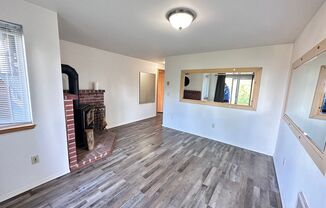 2 beds, 1 bath, $1,600