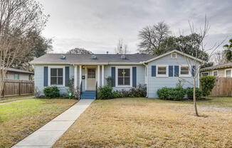 Charming 2 BR / 1 Bath in highly desirable Terrell Heights of San Antonio!