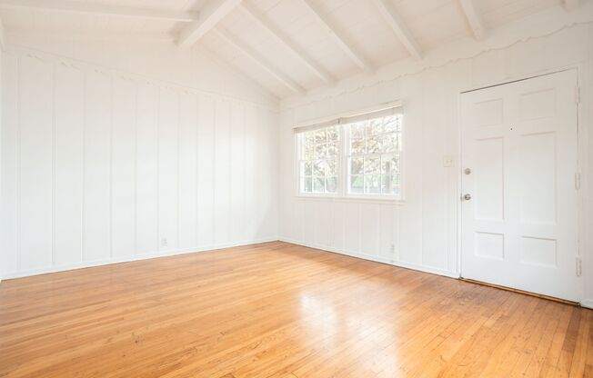 620 Huntley Drive Apartments