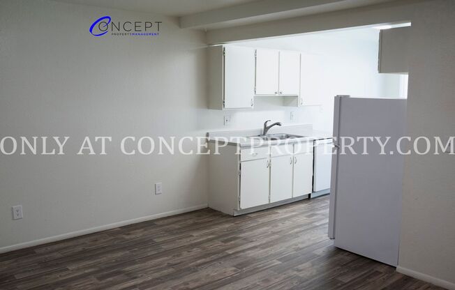 2 beds, 1 bath, 810 sqft, $1,299, Unit 30