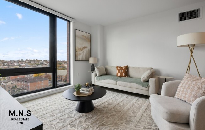 2 beds, 2 baths, $4,330, Unit 1101