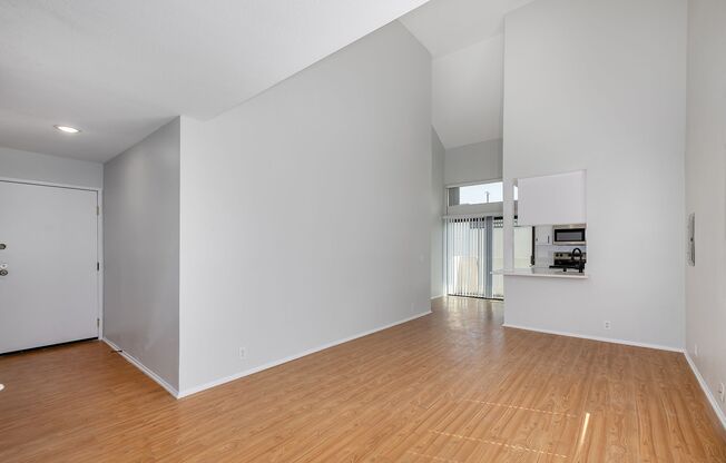 132 Clark Dr