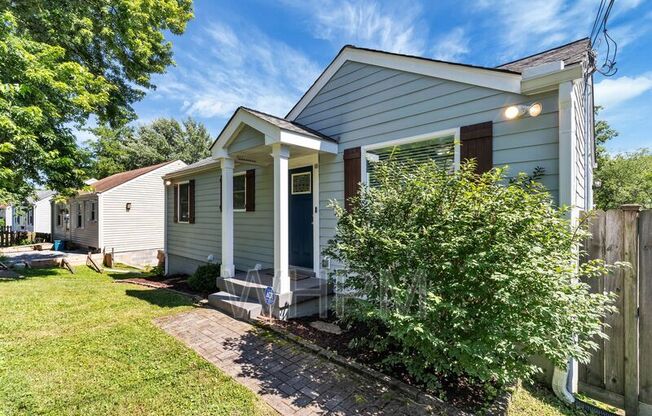3821 SENTINEL DR