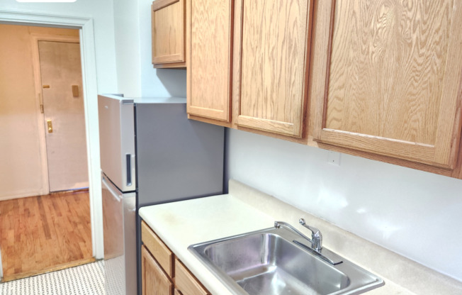 Studio, 1 bath, $1,875, Unit 23E