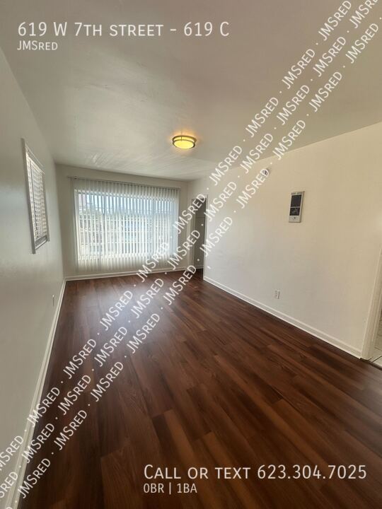 619 W 7 ST