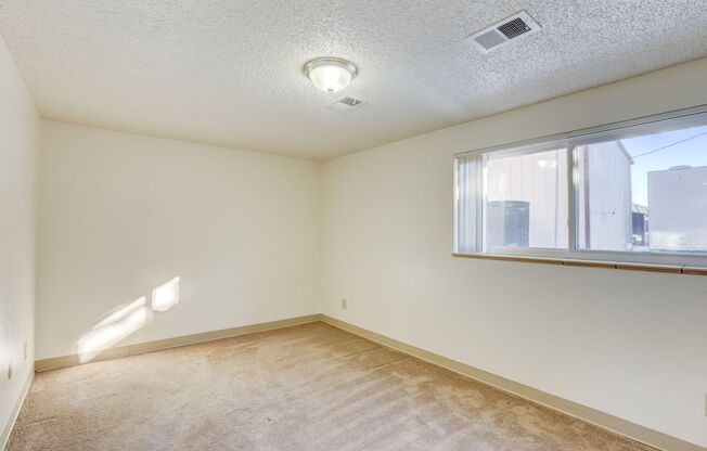 2 beds, 2 baths, 875 sqft, $1,750, Unit 58