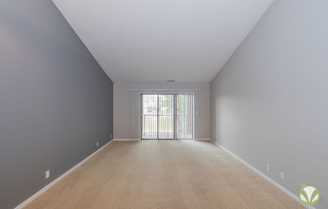 1 bed, 1 bath, 876 sqft, $1,195, Unit S-113