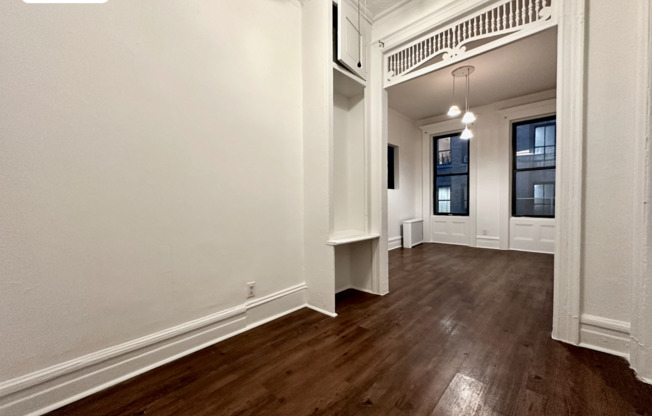 938 AMSTERDAM AVE