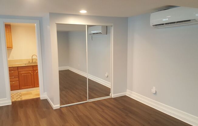 Studio, 1 bath, 500 sqft, $1,750