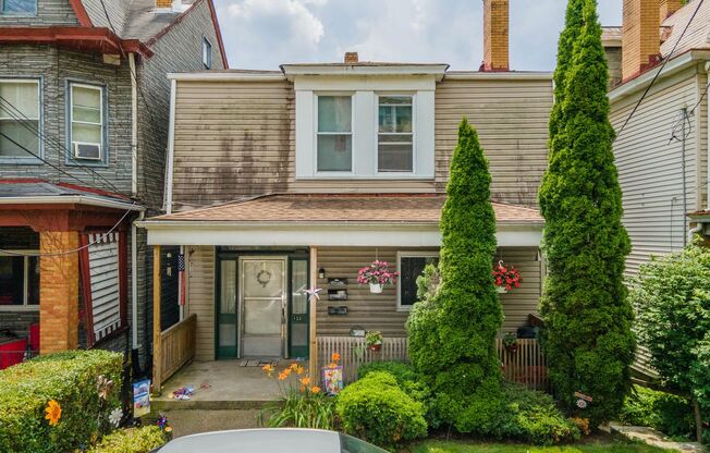 133 Glenmore Ave