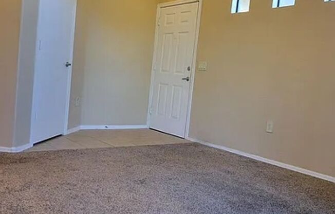 1 bed, 1 bath, $1,175, Unit # 121