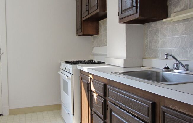 Available June 1, 2026: Lease ends May 29,2027