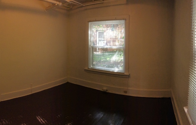 2 Bedroom At 13th & Cascade; Great Hill Location