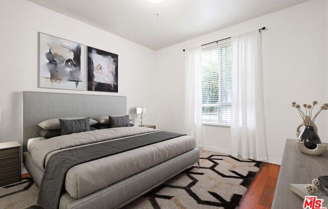 2 beds, 2 baths, 1,042 sqft, $3,100, Unit 115