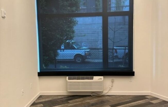 1 bed, 1 bath, 535 sqft, $1,379, Unit 106