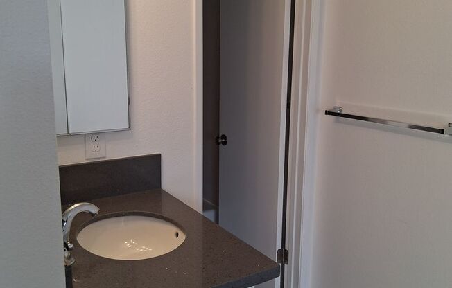 2 beds, 2 baths, 836 sqft, $2,400, Unit 262