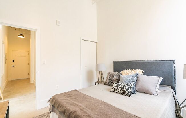 2 beds, 1 bath, 1,200 sqft, $2,295, Unit 414