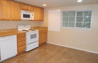 Studio, 1 bath, $1,550