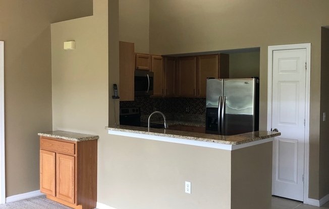 3 beds, 2 baths, $1,850, Unit I-45