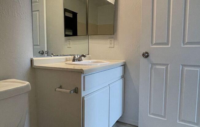 2 beds, 2 baths, $1,150