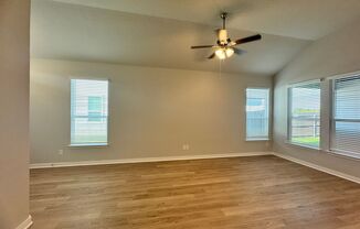 3 beds, 2 baths, $1,850, Unit 144 Schrader Drive Unit A