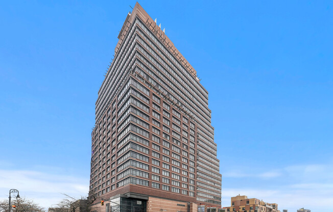1 bed, 1 bath, 803 sqft, $3,800, Unit 22C