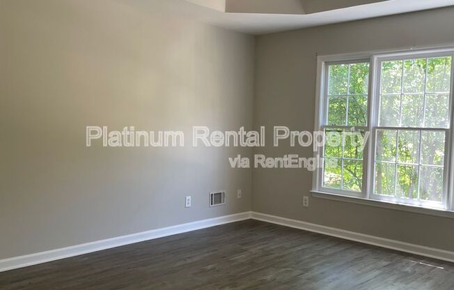 4 beds, 2.5 baths, 2,959 sqft, $2,695