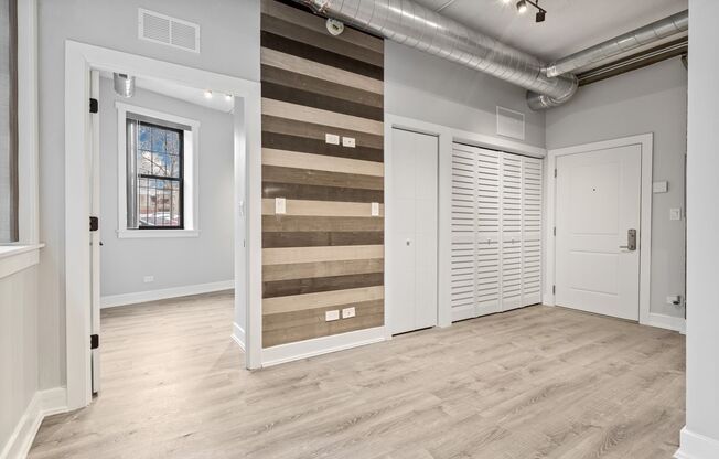 1 bed, 1 bath, 338 sqft, $1,795, Unit 106