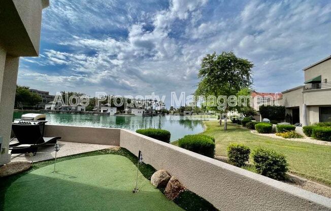 8989 N GAINEY CENTER Drive