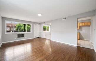 2 beds, 1 bath, $1,145, Unit 7870-2S