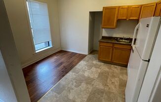 Studio, 1 bath, 600 sqft, $795, Unit A2