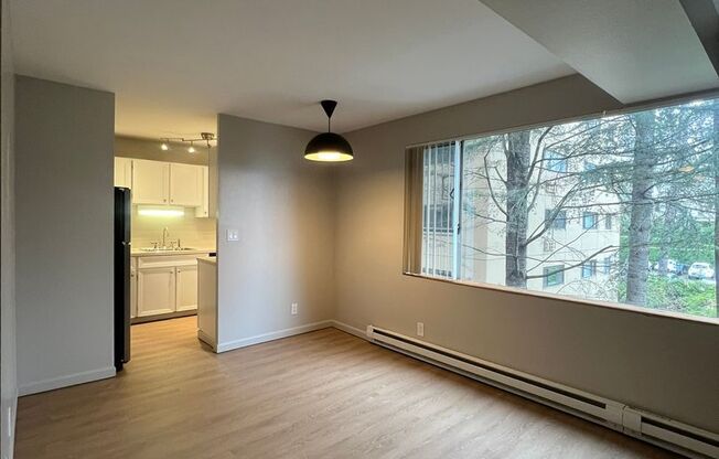 1 bed, 1 bath, 612 sqft, $1,450, Unit 501