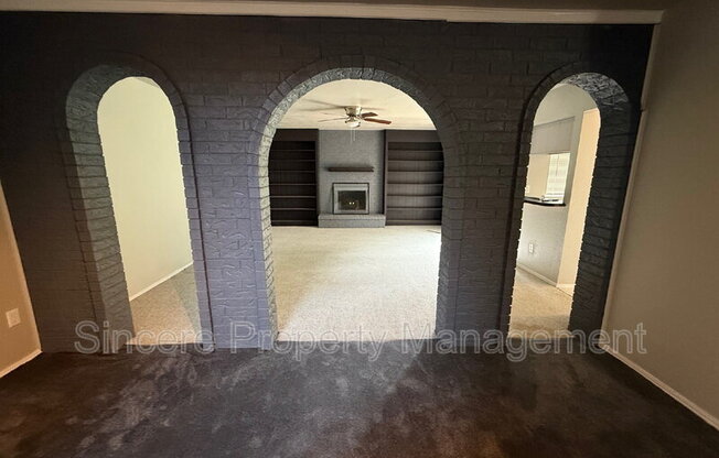 11808 BIGGS CIR