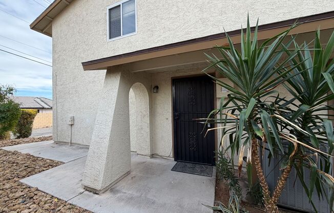 Beautiful home look, 4-plex, across from UNLV