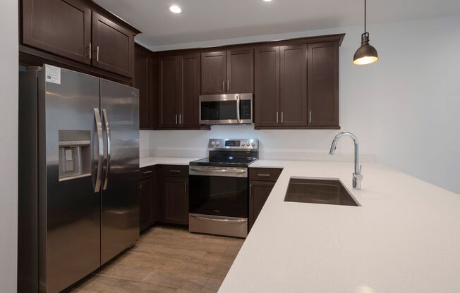 Like Brand New Luxurious Modern 3 Bedroom 2 Bath Townhome in Warner Meadow – Rare Rental Opportunity!