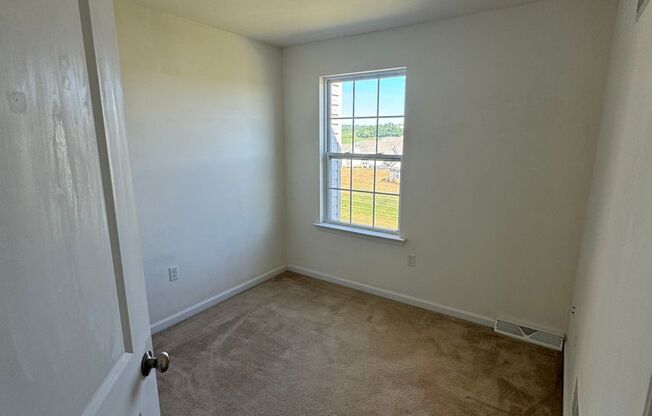 Coming Soon - Spacious 3 Bedroom, 2.5 Bath Townhome in York New Salem, Pa.