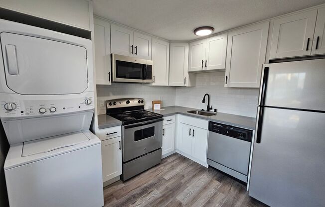 2 beds, 1 bath, 885 sqft, $2,495, Unit 507-A4