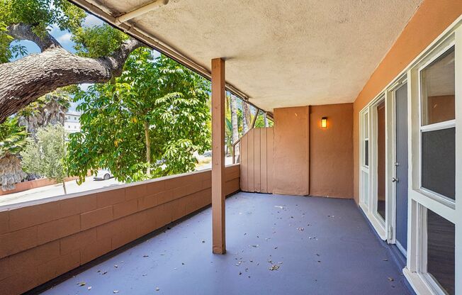 1 bed, 1 bath, 750 sqft, $2,560, Unit 12