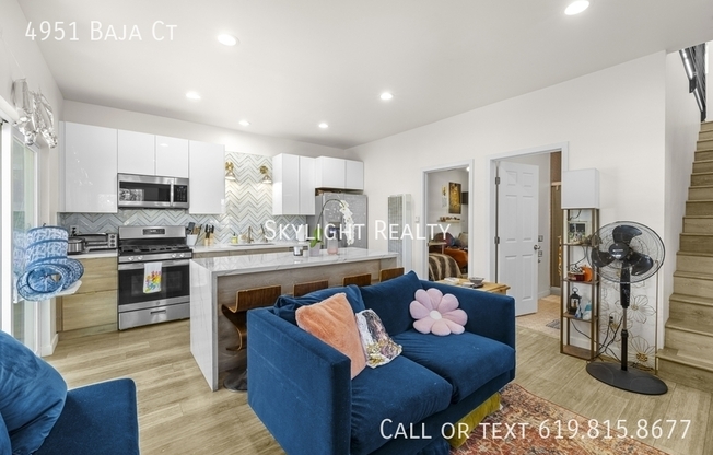 4951 BAJA CT