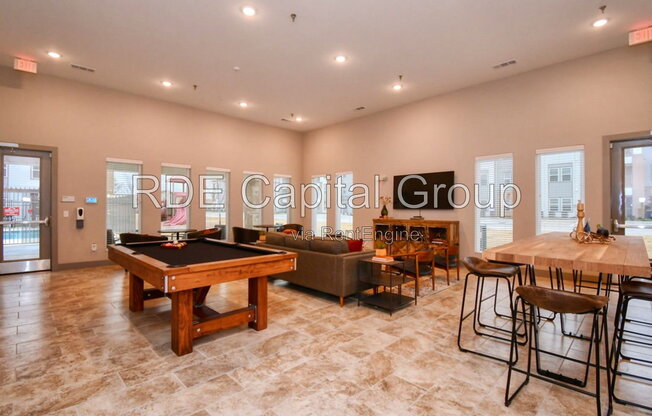2 beds, 2 baths, 985 sqft, $1,300, Unit 2304 B1