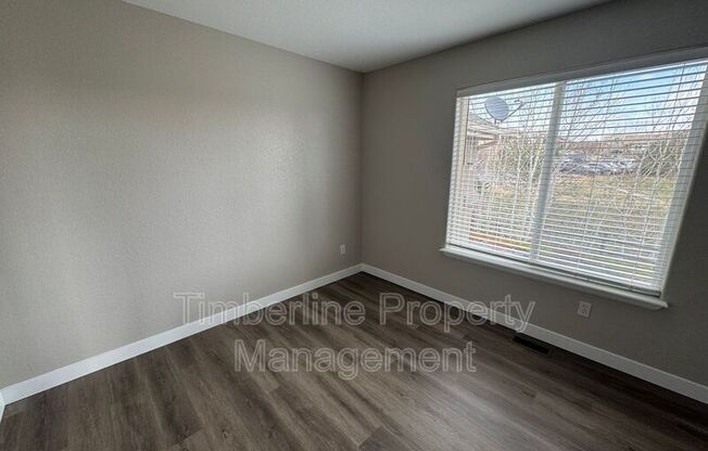 763 FOX RUN CIR