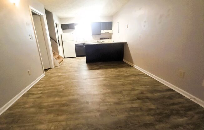 2 beds, 2 baths, 1,058 sqft, $1,249, Unit I